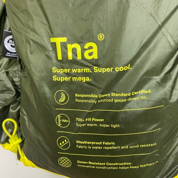 Aritzia TNA Puffer Jacket Mega Shorty Yellow Small - Picture 9 of 16